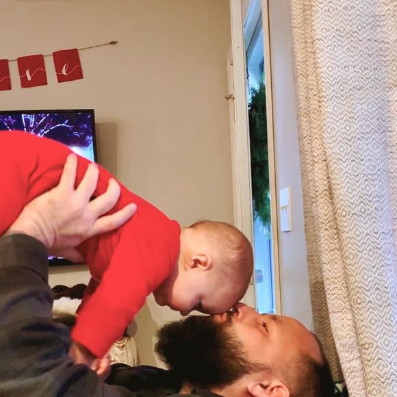 Meet your Posher, Joshua - Picture 1 of 1